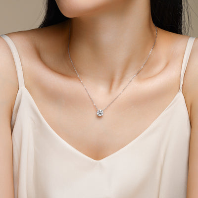 Luxurious Diamond Jewelry Set