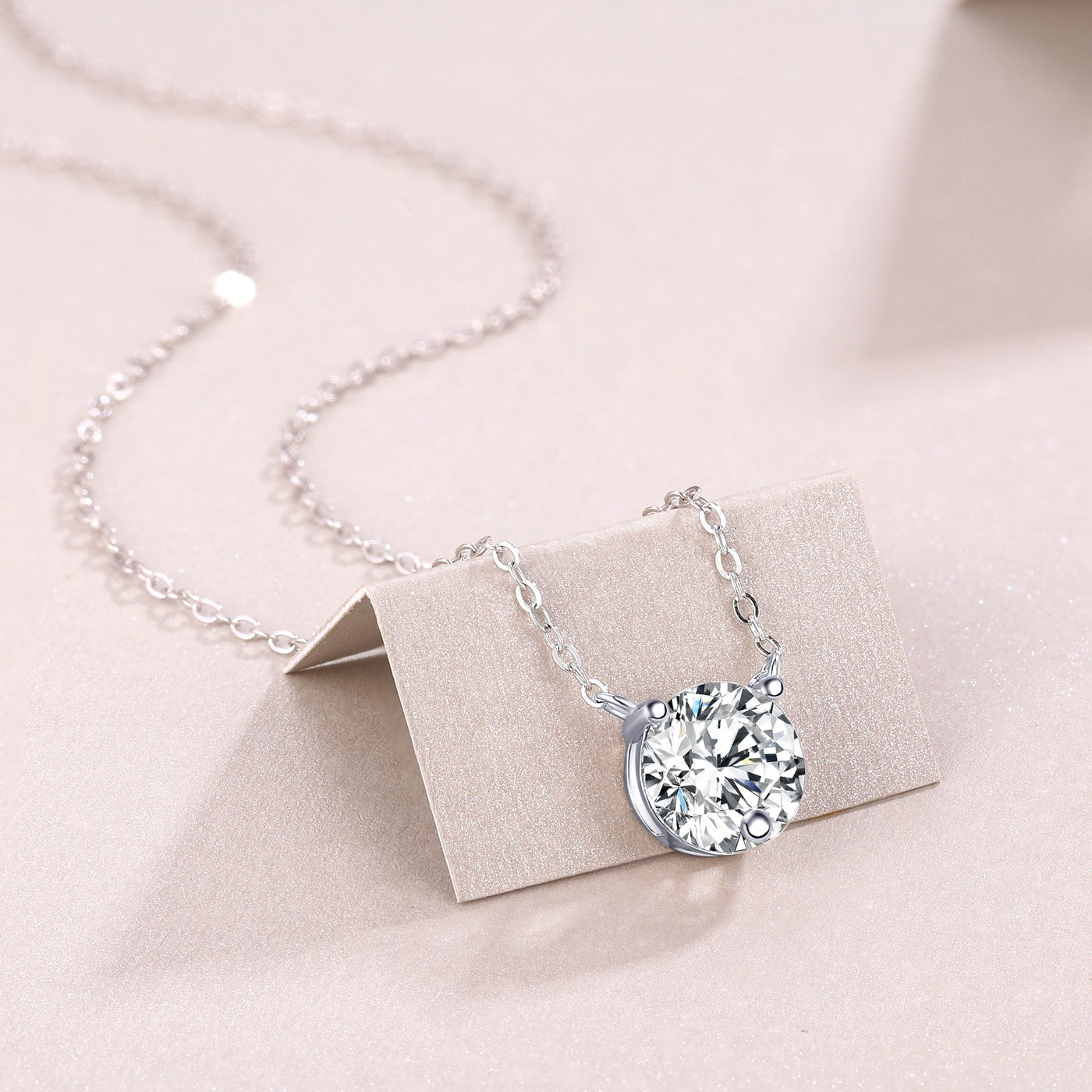 Luxurious Diamond Jewelry Set